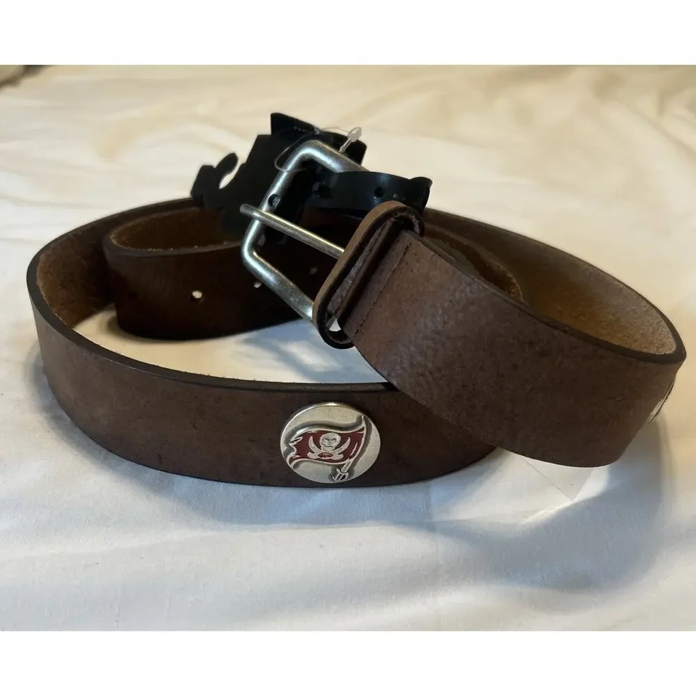 NWT Tampa Bay Buccaneers NFL Mens Brown Leather Concho Belt Silver Logo Size 42
